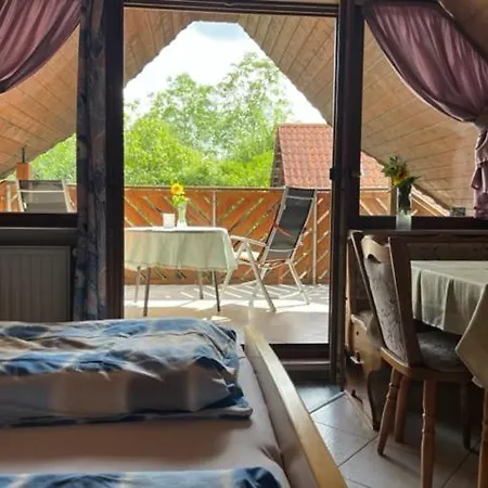 Ferienwohnung Kraiss Apartamento Handthal